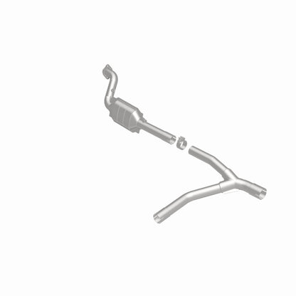 MagnaFlow Direct Fit Catalytic Converter 04-05 Dodge Ram 1500 Pickup 5.7L P/S