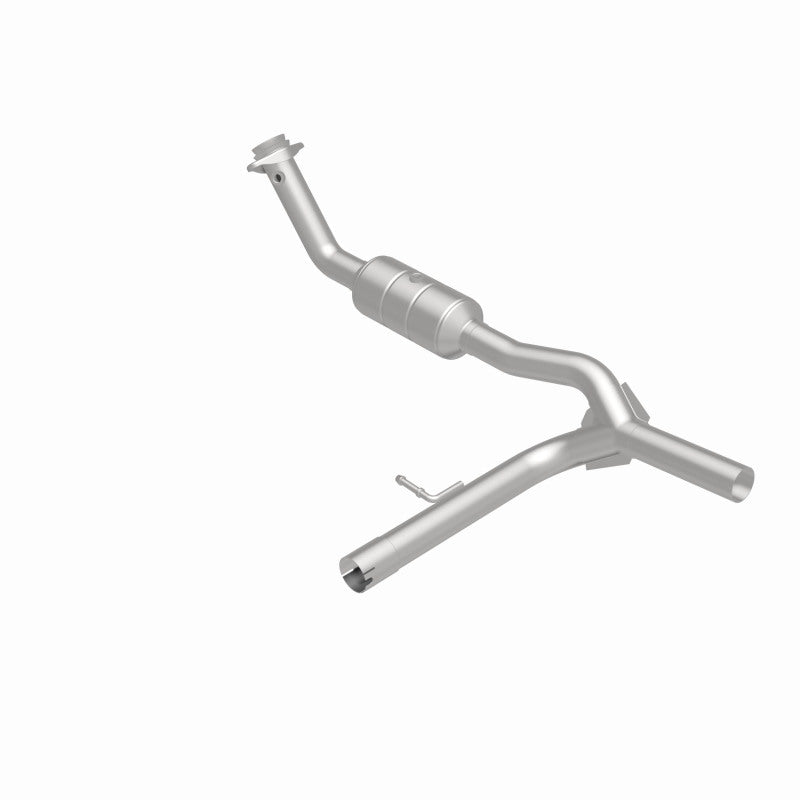 MagnaFlow Direct Fit Catalytic Converter F-150 04-06 8 4.6L