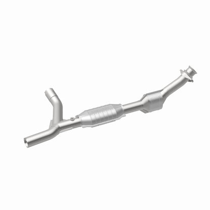 MagnaFlow Direct Fit Catalytic Converter 01-03 Ford E150 4.2L Passenger Side