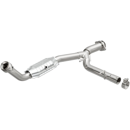 MagnaFlow Direct Fit Catalytic Converter 03-05 Ford Expedition/05-06 Lincoln Navigator 5.4L P/S