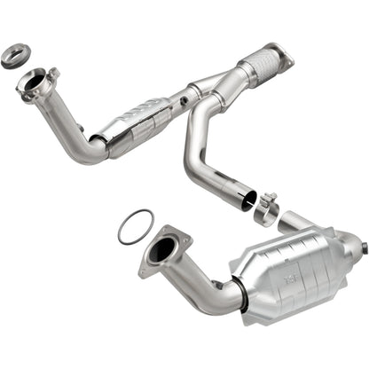 MagnaFlow Direct Fit Catalytic Converter 06-09 TB/Envoy 5.3/6.0 OEM