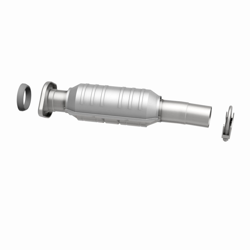 MagnaFlow Direct Fit Catalytic Converter 04 Toyota Sienna 3.3L