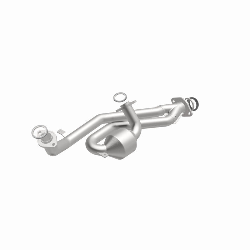 MagnaFlow Direct Fit Catalytic Converter 01-03 Toyota Sienna 3.0L