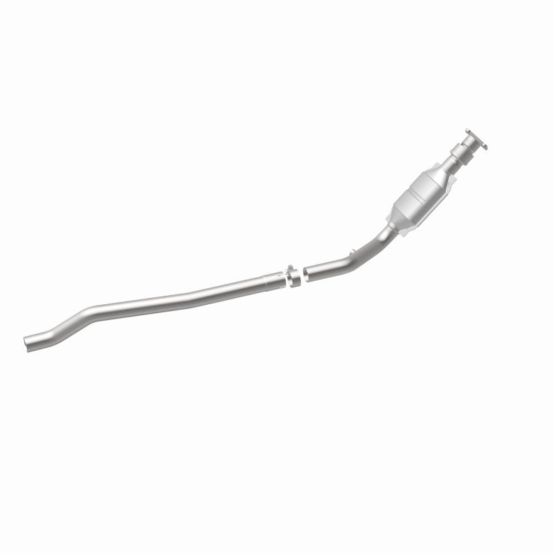MagnaFlow Direct Fit Catalytic Converter 96-00 Caravan 3.0L