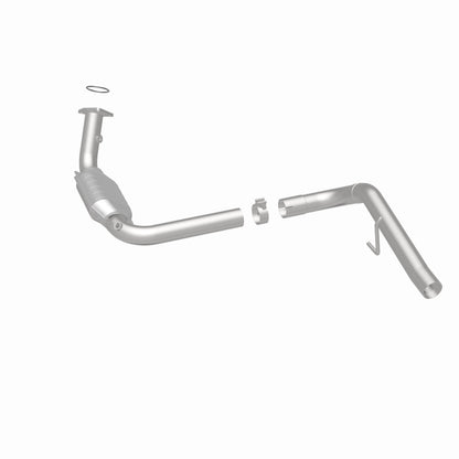 MagnaFlow Direct Fit Catalytic Converter 02-05 Escalade 6.0L Driver Side