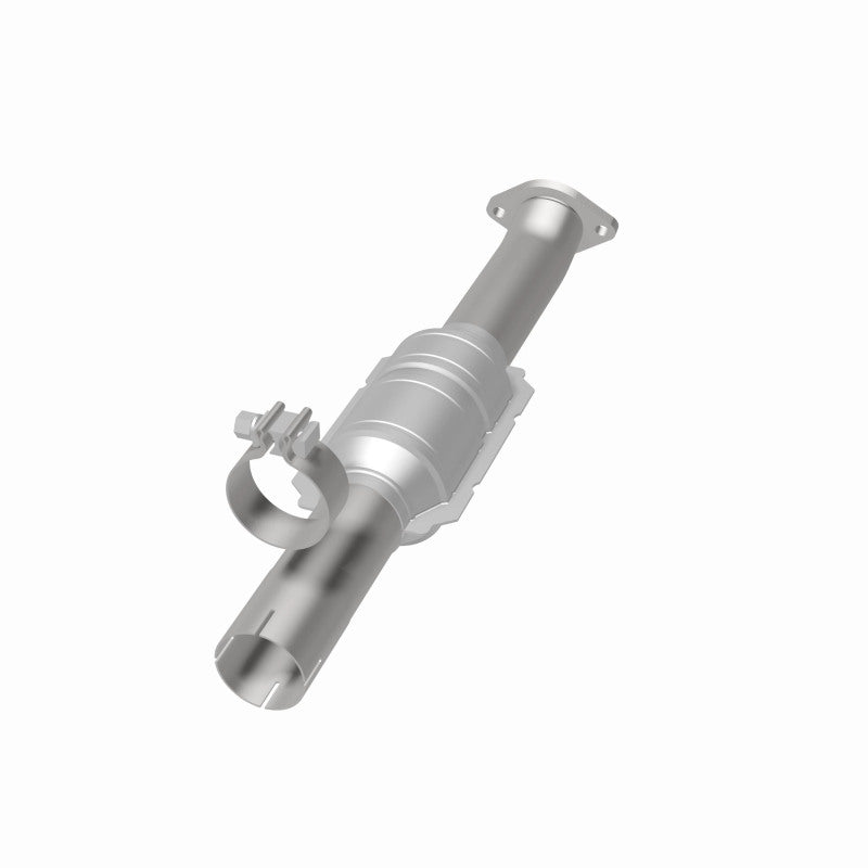 MagnaFlow Direct Fit Catalytic Converter 2010-2012 VENZA 2.7L Underbody