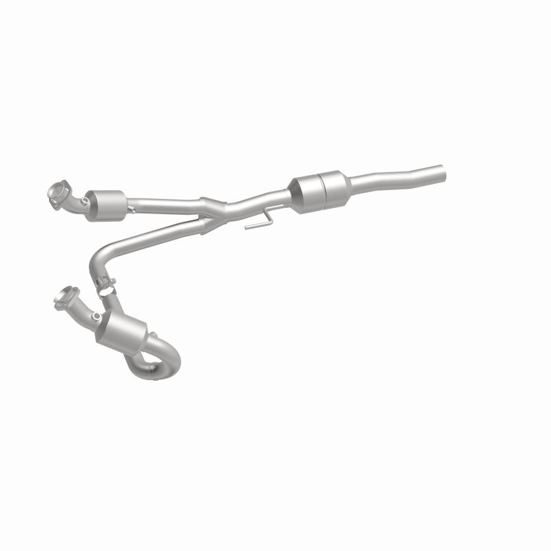 MagnaFlow Direct Fit Catalytic Converter 02-03 Dodge Durango 5.9L