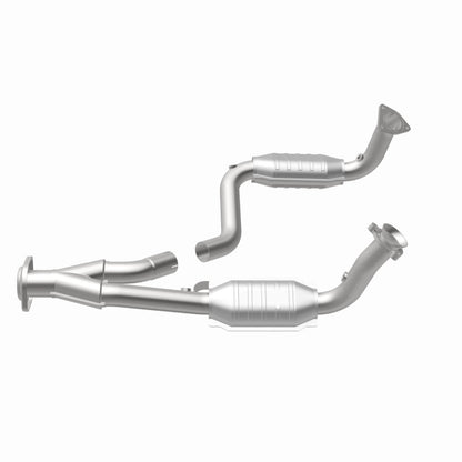 MagnaFlow Direct Fit Catalytic Converter 03-06 Chevy SSR 5.3/6.0 OEM