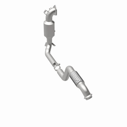 MagnaFlow Direct Fit Catalytic Converter 2014-2017 CLA250 L4 2 OEM Underbody