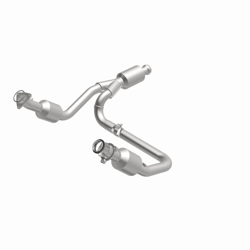 MagnaFlow 14-15 Chevrolet Silverado 1500 5.3L Direct-Fit Catalytic Converter