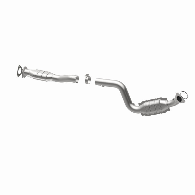 MagnaFlow Direct Fit Catalytic Converter 03-05 Express 2500 4.8L Passenger Side