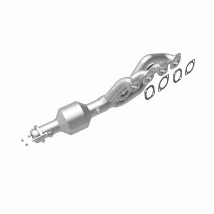MagnaFlow DF Cat. Conv BMW 04-05 545I 4.4L / 04-05 645CI 4.4L / 04-05 745I 4.4L California - D/S