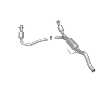 MagnaFlow Direct Fit Catalytic Converter 02-03 Dodge Durango 5.9L