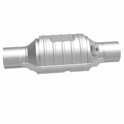 MagnaFlow Univ Cat Conv 2.5in Inlet/Outlet Ctr/Ctr Round 9in Body L x 5.125in W x 13in Overall L